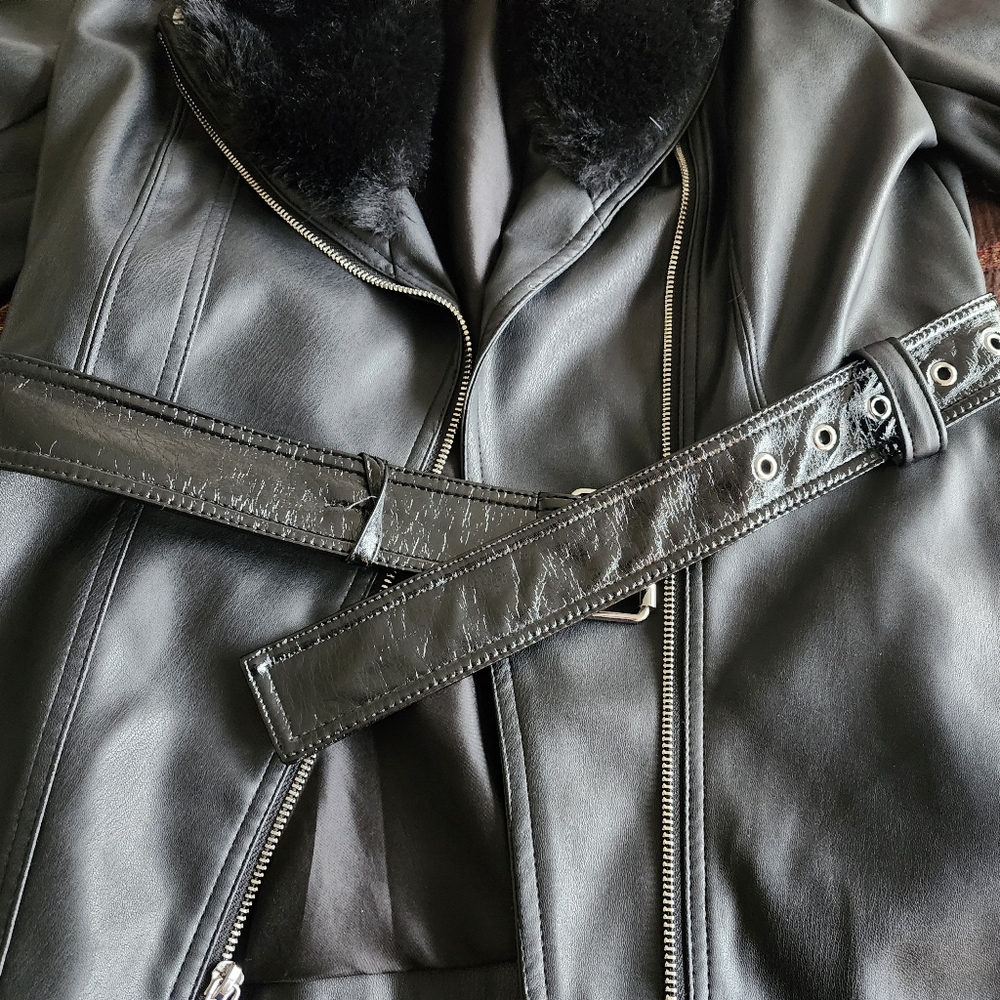 Inc belted jacket. New without tags - Picture 5 of 7